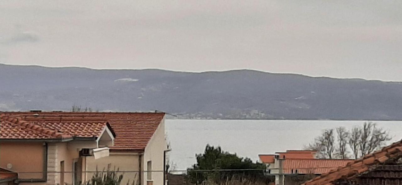 Apartment Biskupovic Dugi Rat Kültér fotó
